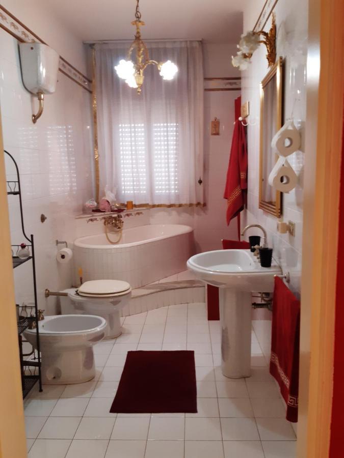 Bed and Breakfast Moonaurora Gallipoli Esterno foto